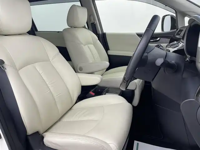 日産 エルグランド 250HWS S アーバンクロム ホワイトレザー 宮城県 2016(平28)年 6.8万km ブリリアントホワイトパール 両側パワースライドドア/電動リアゲート/純正ナビ/(AM/FM/TV/AUX/CD/DVD)/フリップダウンモニター/全方位カメラ/ETC/クルーズコントロール/ホワイトレザーシート/パワーシート/シートメモリー/シートヒーター/プッシュスタート/スマートキー/スペアキー/オートライト/LEDヘッドライト/フォグランプ/純正18インチアルミホイール/禁煙車