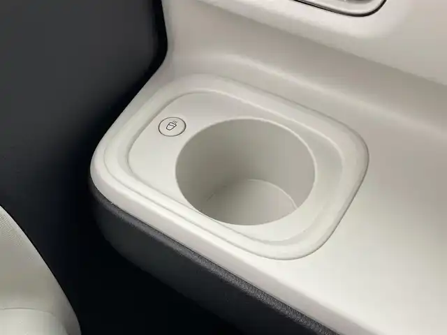 ダイハツ ムーヴ キャンバス ストライプス G 愛知県 2024(令6)年 0.3万km シャイニングホワイトパール/ファインミントメタリック 純正ナビ　全方位カメラ　禁煙車　フルセグＴＶ　Ｂｌｕｅｔｏｏｔｈ　シートヒーター　ドリンクホルダーヒーター　両側パワスラ　スマアシIII　衝突軽減装置　コーナーセンサー　ＬＥＤオートライト　電動パーキング　