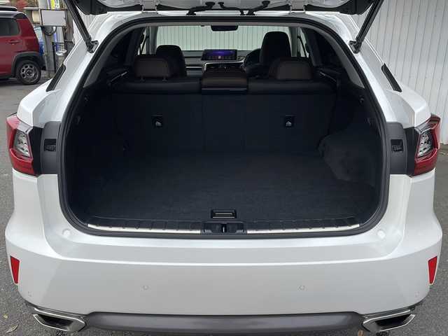 レクサス ＲＸ 200t バージョンL 長野県 2016(平28)年 4.4万km ソニッククォーツ サンルーフ/ブラウンレザーシート/純正メーカーナビフルセグTV/フロント・サイド・バックカメラ/ETC２．０/パワーバックドア/前後コーナーセンサー/シートヒーター/ステアリングヒーター/純正20インチアルミ/レーンキープアシスト/保証書・取説・スペアキー/カードキー