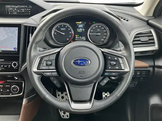 スバル フォレスター ハイブリッド アドバンス 道南・函館 2023(令5)年 2.8万km クリスタルホワイトP /純正ナビ//フルセグTV//ドライブレコーダー//全周囲カメラ//デジタルインナーミラー//パワーバックドア//シートヒーター//レーダークルーズコントロール//ブラインドスポットモニター//ETC//保証書//取扱説明書