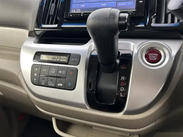 ホンダ Ｎ ＷＧＮ G SSコンフォートパッケージ 千葉県 2017(平29)年 5.1万km ルナシルバーM 禁煙車/純正ナビ/・VXM-184VFi/・CD/DVD/BT/フルセグ/あんしんパッケージ/・シティブレーキアクティブシステム/・サイドエアバッグシステム＋サイドカーテンエアバッグシステム/前席シートヒーター/ビルトインETC/バックカメラ/スマートキー/純正14インチアルミホイール/ヒーテッドドアミラー/アイドリングストップシステム/チルトステアリング