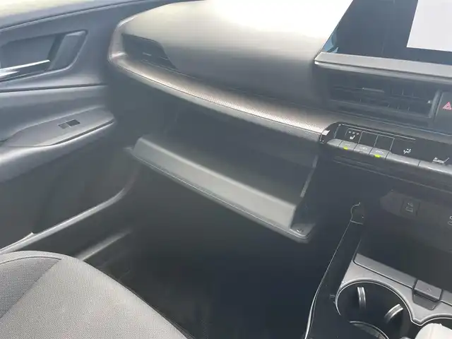 トヨタ プリウス G 栃木県 2024(令6)年 1.8万km アティチュードブラックマイカ トヨタセーフティセンス/純正8インチディスプレイオーディオ(ナビ付)/フルセグTV/Bluetooth/USB/HDMI/MiraCast/バックカメラ/ビルトインETC2.0/前後ドライブレコーダー/TVキャンセラー/シートヒーター/レーダークルーズコントロール/ブラインドスポットモニター/クリアランスソナー/ステアリングリモコン/ダウンサス(純正積込)/純正17インチWCP/アクセサリーコンセント/スマートキー/スペアキー/保証書/取説