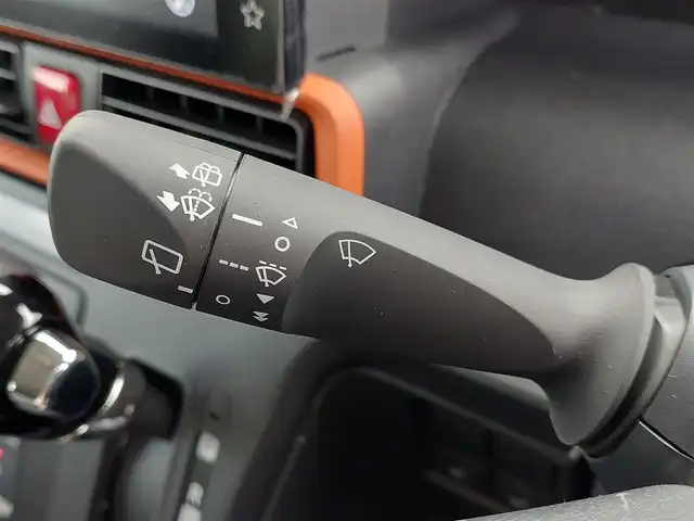 ダイハツ タント ファンクロスターボ 東京都 2025(令7)年 0.1千km サンドベージュメタリック 届出済未使用車/純正9インチディスプレイオーディオ/パノラミックビューモニター/両側パワースライドドア/アイドリングストップ/シートヒーター/スマートキー/ルーフレール/ルーフキャリア/LEDヘッドライト/スマートキー/スマートアシスト/・衝突軽減ブレーキ/・車線逸脱警報機能/・路側逸脱警報機能/・オートハイビーム/・コーナーセンサー