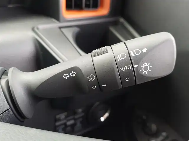 ダイハツ タント ファンクロスターボ 東京都 2025(令7)年 0.1千km サンドベージュメタリック 届出済未使用車/純正9インチディスプレイオーディオ/パノラミックビューモニター/両側パワースライドドア/アイドリングストップ/シートヒーター/スマートキー/ルーフレール/ルーフキャリア/LEDヘッドライト/スマートキー/スマートアシスト/・衝突軽減ブレーキ/・車線逸脱警報機能/・路側逸脱警報機能/・オートハイビーム/・コーナーセンサー