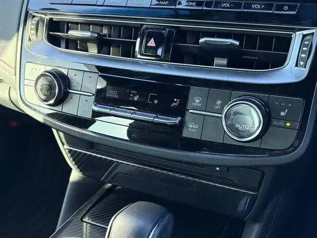 トヨタ クラウン ハイブリッド RS 大分県 2021(令3)年 2.3万km プレシャスホワイトパール ・純正ナビ(CD/DVD/BT/USB)/・バックカメラ/・フルセグテレビ/・プリクラッシュセーフティ/・ブラインドスポットモニター/・コーナーセンサー/・オートハイビーム/・MTモード付きAT/・ETC/・ドライブレコーダー/・ブレーキホールド/・パワーシート/・シートヒーター/・スマートキー/・プッシュスタートボタン