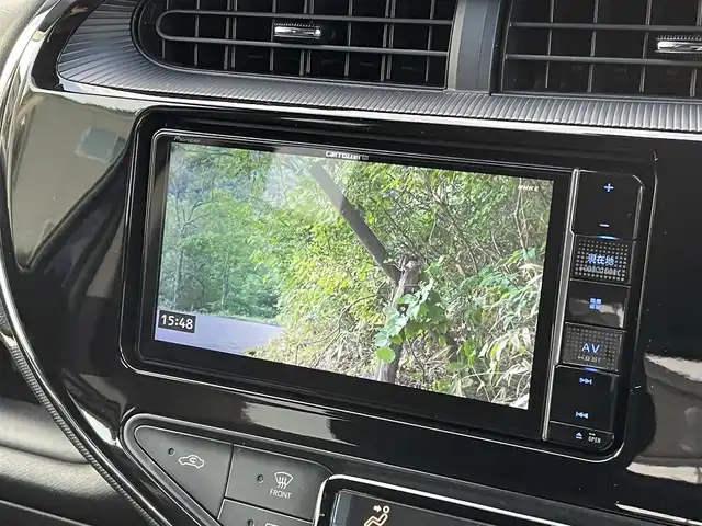 トヨタ アクア S スタイルブラック 兵庫県 2020(令2)年 5.9万km ダークブルーマイカ /OP パノラミックビューモニター//OP 寒冷地仕様（ウインドシールドデアイサー）//社外メモリーナビ（AVIC-RW810）//地デジ/DVD/BT//ステアリングリモコン//オートLDEDヘッドランプ//社外15インチAW//ビルトインETC//クリアランスソナー//プリクラッシュセーフティ//レーンディパーチャーアラート//オートマチックハイビーム//パーキングサポートブレーキ//運転席シートリフター