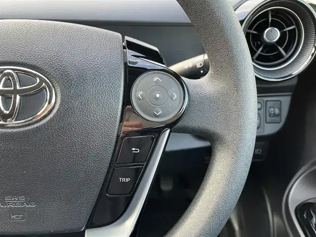 トヨタ アクア S スタイルブラック 兵庫県 2020(令2)年 5.9万km ダークブルーマイカ /OP パノラミックビューモニター//OP 寒冷地仕様（ウインドシールドデアイサー）//社外メモリーナビ（AVIC-RW810）//地デジ/DVD/BT//ステアリングリモコン//オートLDEDヘッドランプ//社外15インチAW//ビルトインETC//クリアランスソナー//プリクラッシュセーフティ//レーンディパーチャーアラート//オートマチックハイビーム//パーキングサポートブレーキ//運転席シートリフター