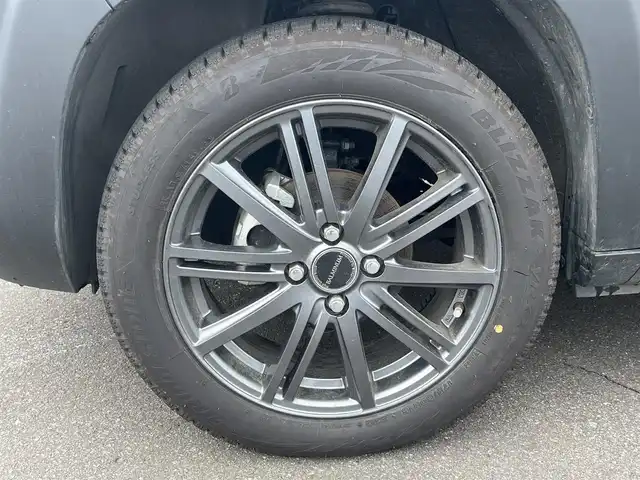 スズキ クロスビー HYBRID MV 秋田県 2024(令6)年 0.3万km キャラバンアイボリーパールメタリック/メロウディープレッド2トーン 衝突軽減システム/４WD/スマートキー/前席シートヒーター/コーナーセンサー/ワンオーナー/ダウンヒルアシストコントロール/レーンキープアシスト/アイドリングストップ/パーキングアシスト/プッシュスタート/パドルシフト/社外アルミ/純正フロアマット/純正ドアバイザー/オートライト/オートエアコン/パワーステアリング/パワーウィンドウ/横滑り防止/電動格納ウィンカーミラー/保証書/取扱説明書/記録簿