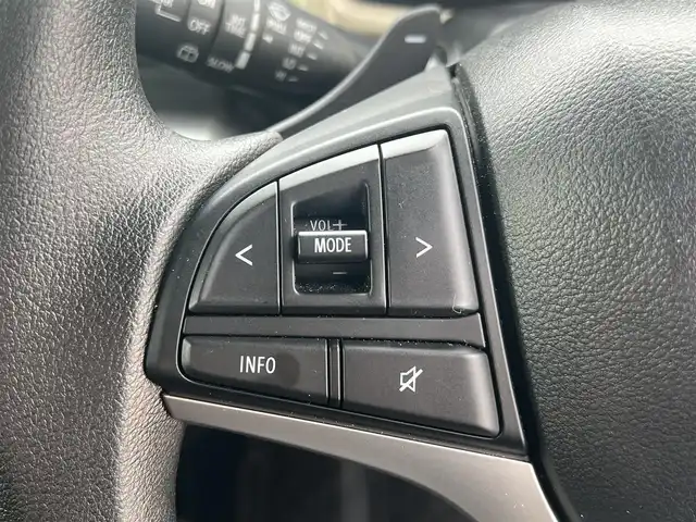 スズキ クロスビー HYBRID MV 秋田県 2024(令6)年 0.3万km キャラバンアイボリーパールメタリック/メロウディープレッド2トーン 衝突軽減システム/４WD/スマートキー/前席シートヒーター/コーナーセンサー/ワンオーナー/ダウンヒルアシストコントロール/レーンキープアシスト/アイドリングストップ/パーキングアシスト/プッシュスタート/パドルシフト/社外アルミ/純正フロアマット/純正ドアバイザー/オートライト/オートエアコン/パワーステアリング/パワーウィンドウ/横滑り防止/電動格納ウィンカーミラー/保証書/取扱説明書/記録簿