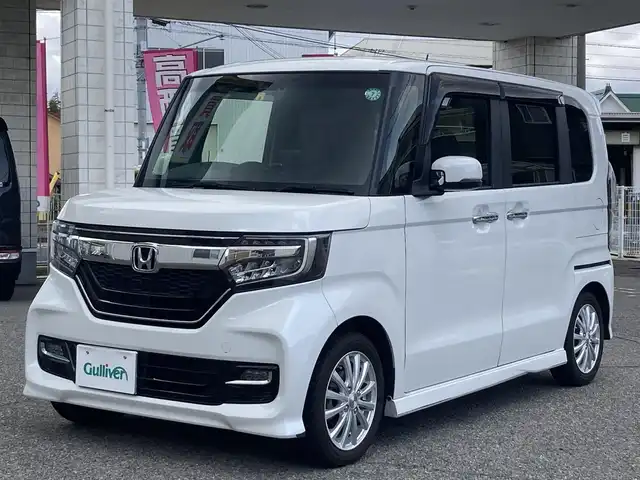 ホンダ Ｎ ＢＯＸ カスタム G EX ターボ ホンダセンシング 兵庫県 2020(令2)年 5.7万km プラチナホワイトパール ワンオーナー/純正8インチメモリーナビ/フルセグTV/CD/DVD/Bluetooth/SD/FM/AM/バックカメラ/ビルトインETC/前後ドライブレコーダー/衝突軽減ブレーキ/車線維持支援システム/アダプティブクルーズコントロール/先行車発進告知/パドルシフト/両側パワースライドドア/プッシュスタート/LEDヘッドライト/フォグランプ/オートライト/D/N シートヒーター/ステアリングスイッチ/リア コーナーセンサー/革巻きステアリング/電格ミラー/ISOFIX/フロアマット/ドアバイザー/アイドリングストップ/横滑り防止装置/スペアキー1本/新車時保証書/取扱説明書