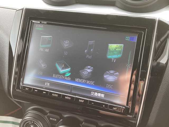 スズキ スイフト HYBRID RS 富山県 2018(平30)年 2.9万km スピーディーブルーM セーフティパッケージ/・デュアルセンサーブレーキサポート/・誤発進抑制機能/・車線逸脱警報機能/・先行車発進お知らせ機能/・アダプティブクルーズコントロール/・ふらつき警報機能/・ハイビームアシスト機能/純正SDナビ　CN-RZ83/（CD/DVD/USB/SD/BT/フルセグTV)/ステアリングリモコン/バックカメラ/パドルシフト/運転席シートヒーター/プッシュスタート・スマートキー/ETC/LEDヘッドライト/純正フロアマット・バイザー/スペアキー/保証書・取扱説明書