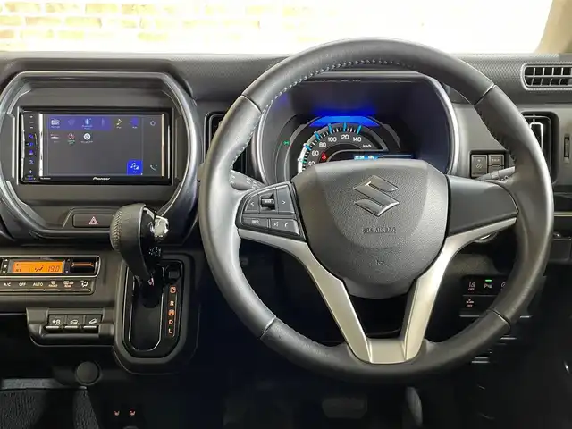 スズキ ハスラー Jスタイル 岩手県 2022(令4)年 1.3万km ブルーイッシュブラックパール ４WD/スズキセーフティサポート　/衝突被害軽減ブレーキ/シートヒーター/コーナーセンサー/レーンアシスト/アイドリングストップ/ヒルディセントコントロール/グリップコントロール/SNOWモード/横滑り防止装置/ETC/純正ディスプレイオーディオ（Bluetooth CD DVD USB AppleCarPlay AndroidAuto）/オートハイビーム/LEDヘッドライト/オートライト/オートエアコン/ステアリングスイッチ/純正１５インチアルミホイール/ドアミラーウインカー/シートバックテーブル