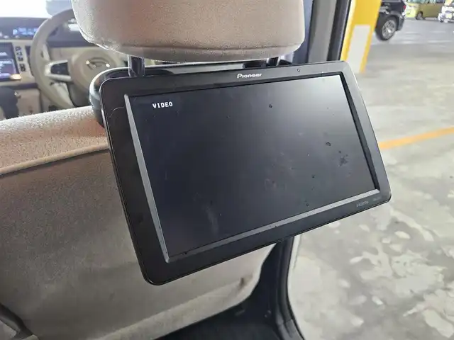 ダイハツ ムーヴ キャンバス G メイクアップ リミテッド　SAⅢ 京都府 2019(平31)年 7.3万km パールホワイトⅢ/ナチュラルベージュマイカメタリック 2トーン 〇純正ナビ/〇フルセグTV/〇バックカメラ/〇パノラマモニター/〇後席モニター/〇パワースライドドア（両側）/〇ETC/〇ドライブレコーダー/〇スマートアシスト3/〇衝突回避支援ブレーキ機能/〇車線逸脱警報機能/〇オートマチックハイビーム/〇LEDヘッドランプ/〇オートライト/〇オートエアコン/〇社外14インチフルホイールキャップ/〇キーフリーシステム/〇禁煙車