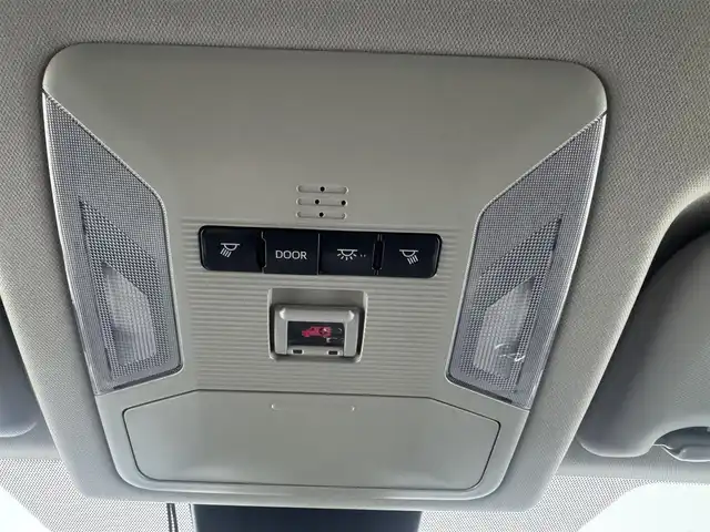トヨタ ＲＡＶ４ アドベンチャー 愛知県 2020(令2)年 5.2万km アーバンカーキ トヨタ純正9インチディーラーオプションナビ/　　・CD/DVD/BT/フルセグ/バックカメラ/ステアリングリモコン/アダクティブクルーズコントロール/MTモード/4WD/ビルトインETC/100V充電/ドライブレコーダー/社外ルーフキャリアー/純正19インチアルミホイール/衝突軽減システム/レーンキープアシスト/オートライト/オートマチックハイビーム/ダウンヒルアシストコントロール/エアバック/　　・運転席/助手席/サイド/カーテン/スマートキー