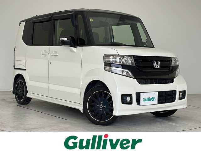 ホンダ Ｎ ＢＯＸ カスタム G ターボSSパッケージ 愛知県 2017(平29)年 13.2万km パール 衝突被害軽減ブレーキ/純正9インチSDナビ　ナビあり/両側パワースライドドア/クルーズコントロール/シートヒーター/フルセグTV/CD DVD/Bluetooth/バックカメラ/純正アルミホイール/LEDヘッドライト/パドルシフト/ドライブレコーダー/ETC/ステアリングスイッチ/スマートキー/プッシュスタート