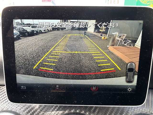 メルセデス・ベンツ Ａ１８０ スポーツ 茨城県 2017(平29)年 5.4万km 白 ブラインドスポットモニター　/純正ナビ　/純正アルミホイール　/バックカメラ　/ドライブレコーダー　/パワーシート　/シートヒーター　/オールオートパワーウィンドウ　/アイドリングストップ　/ＬＥＤ　/ＥＴＣ