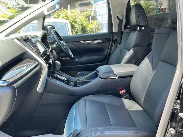 トヨタ アルファード S Cパッケージ 埼玉県 2023(令5)年 2.6万km ブラック ワンオーナー/トヨタセーフティセンス/ ・プリクラッシュセーフティ/ ・レーントレーシングアシスト/ ・レーダークルーズコントロール/ ・レーンディパーチャーアラート/ ・オートマチックハイビーム/ ・先行車発進アラーム/MODELLISTAエアロ/サンルーフ/純正オーディオディスプレイナビゲーション/AM/FM/BT/バックカメラ/ビルトインＥＴＣ/社外前後ドライブレコーダー(TZ-DR210)/両側パワースライドドア/運転席メモリーシート/ステアリングヒーター/ＬＥＤヘッドライト/フォグランプ/ドアバイザー/スペアキー１ヶ/保証書/取扱説明書