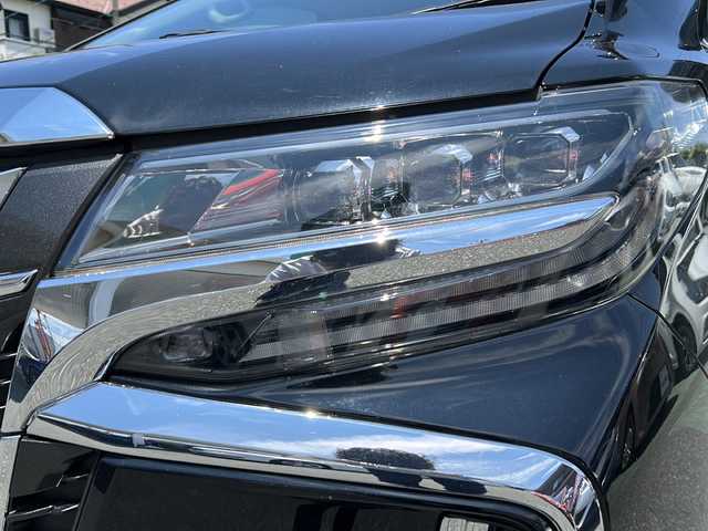 トヨタ アルファード S Cパッケージ 埼玉県 2023(令5)年 2.6万km ブラック ワンオーナー/トヨタセーフティセンス/ ・プリクラッシュセーフティ/ ・レーントレーシングアシスト/ ・レーダークルーズコントロール/ ・レーンディパーチャーアラート/ ・オートマチックハイビーム/ ・先行車発進アラーム/MODELLISTAエアロ/サンルーフ/純正オーディオディスプレイナビゲーション/AM/FM/BT/バックカメラ/ビルトインＥＴＣ/社外前後ドライブレコーダー(TZ-DR210)/両側パワースライドドア/運転席メモリーシート/ステアリングヒーター/ＬＥＤヘッドライト/フォグランプ/ドアバイザー/スペアキー１ヶ/保証書/取扱説明書