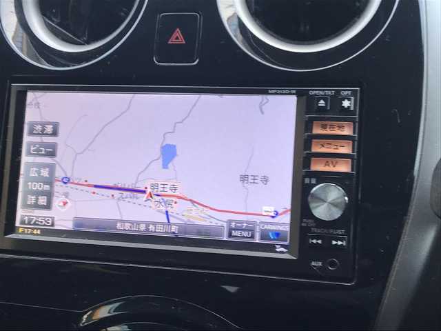 日産 ノート X エマージェンシーブレーキ 和歌山県 2014(平26)年 7万km ブリリアントホワイトパール ワンオーナー/純正ナビ/フルセグTV/CD/SD/バックカメラ/エマージェンシーブレーキ/車線逸脱警報/横滑り防止/プッシュスタート/インテリジェントキー/ドアバイザー/電格ミラー/ETC車載器