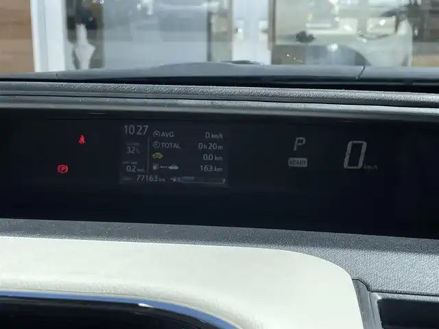 トヨタ アクア G ソフトレザーセレクション 宮崎県 2017(平29)年 7.8万km ライムホワイトパールクリスタルシャイン 〇純正9インチナビ(NSZT-Y66T) /〇フルセグTV/〇バックカメラ/〇ビルトインETC/〇ドライブレコーダー/〇クルーズコントロール/〇ブリクラッシュセーフティ/〇LEDヘッドランプパッケージ/〇オートライト/〇オートハイビーム/〇オートエアコン/〇SRSエアバッグ(運転席/助手席)/〇革シート/〇ピアノブラック加飾付革巻きステアリングホイール/〇純正15インチアルミホイール/〇スマートエントリー/〇スマートシステム/〇スペアキー/〇禁煙車