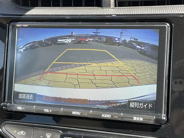 トヨタ アクア G ソフトレザーセレクション 宮崎県 2017(平29)年 7.8万km ライムホワイトパールクリスタルシャイン 〇純正9インチナビ(NSZT-Y66T) /〇フルセグTV/〇バックカメラ/〇ビルトインETC/〇ドライブレコーダー/〇クルーズコントロール/〇ブリクラッシュセーフティ/〇LEDヘッドランプパッケージ/〇オートライト/〇オートハイビーム/〇オートエアコン/〇SRSエアバッグ(運転席/助手席)/〇革シート/〇ピアノブラック加飾付革巻きステアリングホイール/〇純正15インチアルミホイール/〇スマートエントリー/〇スマートシステム/〇スペアキー/〇禁煙車