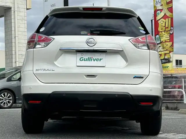 日産 エクストレイル ハイブリッド 20X エマージェンシーブレーキ 奈良県 2016(平28)年 14.5万km ブリリアントホワイトパール １オーナー/純正メーカーナビ/BT/CD/TV/AUX/USB//アラウンドビューカメラ/コーナーセンサー/レーダークルコン/横滑り防止装置/バックカメラ/ETC/ドラレコ/フルレザーシート/シートヒーター/電動リアゲート/フルフラットシート/ステアリングスイッチ/電格ミラー/オートLEDライト/純正フロアマット/保証書・取説・スペアキー付