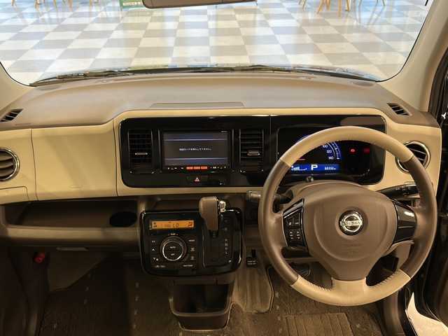 日産 モコ ドルチェG 岐阜県 2014(平26)年 6.9万km アーバンブラウン ワンオーナー/純正レザーシート/バックカメラ/純正ナビ（MM114D-A）/・フルセグTV/・バックカメラ/純正１５インチAW/純正フロアマット/HIDヘッドライト/ベンチシート/Bluetooth/アンチブレーキシステム/CD/DVD/外１４インチAWスタッドレス付き/HIDオートライト/スマートキーX2/アイドリングストップ/新車時手帳、取説