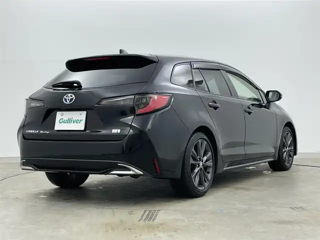 トヨタ カローラツーリング ハイブリッド ダブルバイビー 岡山県 2023(令5)年 2.5万km アティチュードブラックマイカ 純正10.5インチディスプレイオーディオ/【ナビ/Bluetooth/フルセグTV/Carplay/USB接続】/バックカメラ/100V電源/ビルトインETC2.0/LEDヘッドライト/オートハイビーム/オートライト/フォグランプ/オートブレーキホールド/ブラインドスポットモニター/レーダークルーズコントロール/ハーフレザーシート/純正17インチアルミホイール/ドアバイザー/プッシュスタート/スマートキー×2