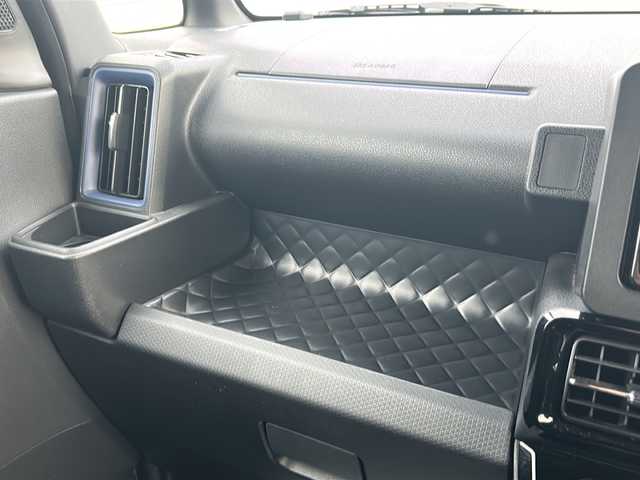 ダイハツ タント カスタム RS スタイルセレクション 佐賀県 2021(令3)年 1.5万km パールⅡ ターボ/ケンウッドメモリーナビ・フルセグTV/DVD/SD/Bluetooth/HDMI/バックカメラ/両側パワースライドドア/ハーフレザーシート/前席シートヒーター/ビルトインETC/ドライブレコーダー前後/純正フロアマット/D席ロングスラライドシート/スマートキー×2/プッシュスタート/電動パーキングブレーキ/クルーズコントロール/LEDヘッドライト/LEDフォグランプ/ウィンカードアミラー/オートエアコン/純正15インチアルミ/純正フロアマット/新車時保証書/ナビ取説あり/衝突軽減ブレーキ