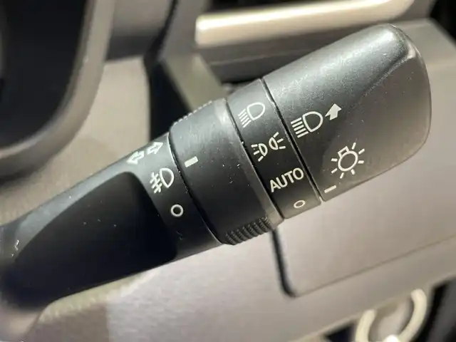 トヨタ タンク カスタムG 岩手県 2019(令1)年 9.4万km ブラックマイカメタリック ４WD/両側パワースライドドア/スマートアシスト３/クルーズコントロール/コーナーセンサー/衝突回避支援ブレーキ/車線逸脱警報/誤発進抑制機能/先行車発信お知らせ機能/オートハイビーム/横滑り防止装置/アイドリングストップ/純正ナビ/ステアリングスイッチ/ワンセグTV/バックカメラ/ETC/LEDヘッドランプ/LEDフォグランプ/ロールサンシェード/純正14インチアルミホイール