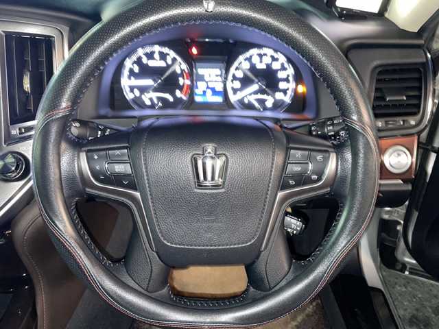 トヨタ クラウン ロイヤル ロイヤルサルーン i－Four 岩手県 2013(平25)年 9.1万km シルバーM 寒冷地仕様　純正メーカーナビ　バックＣ　フルセグ　ＤＶＤ再生　ＢＴ　ドアカーテシランプ　電動シート　ＧＰＳレーダー　ドラレコ　クルコン　オートＬＥＤライト　ＦＲフォグ　ヒーター付電格ミラー　ｎａｎｏｅ