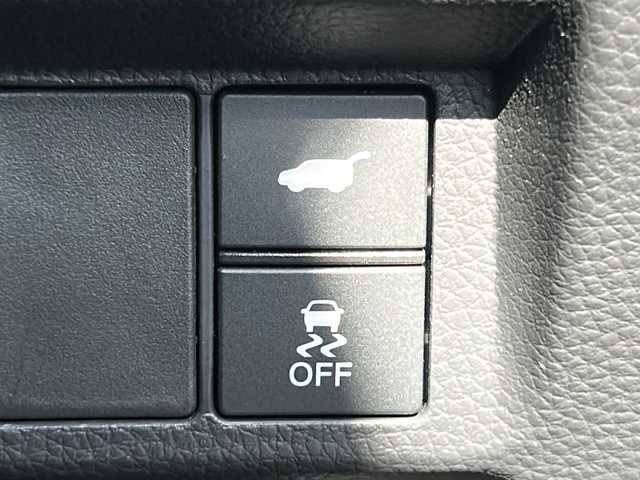 ホンダ ステップワゴン スパーダ eHEV 三重県 2022(令4)年 4.6万km クリスタルブラックパール 禁煙/純正11.4型ナビ/全方位カメラ/BSM/前後コーナーセンサー/前後ドラレコ/ビルトインETC/スペアキー/前後シートヒーター/ハーフレザーシート/両側パワースライドドア/パワーバックドア/USB.タイプC給電/レーダー探知機/ACCPCS/レーンキープアシスト/革巻きステアリング/ステアリングスイッチ/パドルシフト/LEDオートライト/オートマチックハイビーム/電動格納ミラー/純正フロアマット