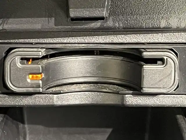 トヨタ アルファード X 愛知県 2019(令1)年 5.3万km ブラック ＡＬＰＩＮＥ９インチナビ/両側パワースライドドア/フリップダウンモニター/レーダークルーズコントロール/衝突軽減ブレーキ/クリアランスソナー/車線逸脱警報/電動パーキングブレーキ/ブレーキホールド/バックカメラ/前後ドライブレコーダー/ビルトインＥＴＣ/アクセサリーソケット/ダブルゾーン/ISOFIX/LEDヘッドライト/オートハイビーム/純正16インチアルミホイール