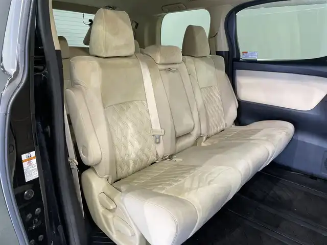 トヨタ アルファード X 愛知県 2019(令1)年 5.3万km ブラック ＡＬＰＩＮＥ９インチナビ/両側パワースライドドア/フリップダウンモニター/レーダークルーズコントロール/衝突軽減ブレーキ/クリアランスソナー/車線逸脱警報/電動パーキングブレーキ/ブレーキホールド/バックカメラ/前後ドライブレコーダー/ビルトインＥＴＣ/アクセサリーソケット/ダブルゾーン/ISOFIX/LEDヘッドライト/オートハイビーム/純正16インチアルミホイール