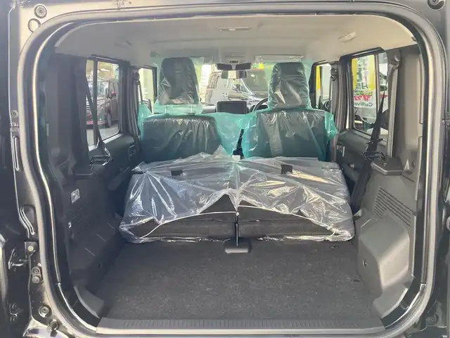 スズキ ジムニー ノマド FC 福岡県 2025(令7)年 0.1千km 黒 登録時走行100キロ未満/ワンオーナー/レーダークルーズコントロール/前席シートヒーター/パートタイム４WD /衝突軽減ブレーキ/コーナーセンサー/プッシュスタート/ウインカーミラー/アイドリングストップ/ステアリングスイッチ/純正15インチアルミホイール/スペアキー×1/取扱説明書/保証書