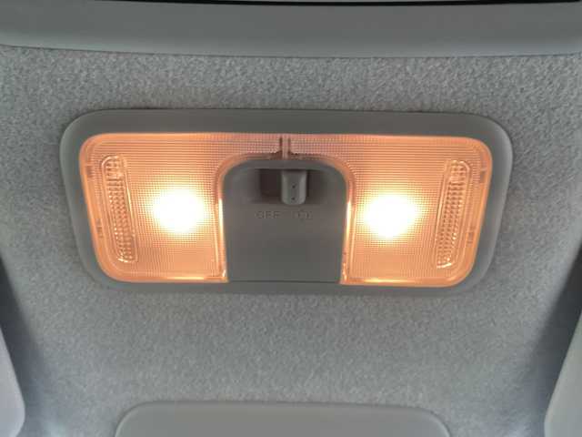 トヨタ ピクシスジョイ F X SAⅡ 愛知県 2017(平29)年 9.7万km パールホワイトⅢ オーディオ/オートライト/衝突軽減ブレーキ/レーンキープアシスト/スマートキー