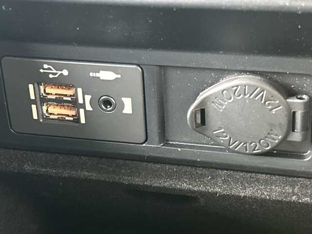 レクサス ＲＸ 450hL 大阪府 2020(令2)年 6.8万km ソニッククォーツ 純正12，3インチナビ/パノラミックビューモニター/４WD/寒冷地仕様/前後ドライブレコーダー/ムーンルーフ/HUD/BSM/ETC2.0 /レーダークルーズコントロール/パワーバックドア/パドルシフト/前後メモリーパワーシート/シートヒーター/エアシート/ステアリングヒーター/置くだけ充電/LEDヘッド/純正20インチAW/保証書・取説・ナビ取説・キロクボ/スペアキー・カードキー