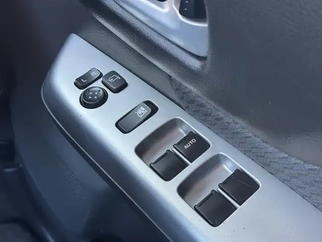 スズキ スペーシア X リミテッド 愛媛県 2014(平26)年 4.9万km ブルーイッシュブラックパール3 社外ナビ（AVIC-RZ33）/・CD/DVD/TV/ETC/シートヒーター（D+N席）/両側パワースライドドア/衝突軽減ブレーキ/オートライト/純正14インチAW/社外フロアマット/スマートキー/スペアキー/取扱説明書/保証書