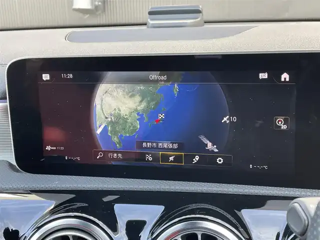 メルセデス・ベンツ Ｍ・ベンツ Ａ２００ｄ AMGライン 長野県 2019(令1)年 3.5万km パール レザーエクスクルーシブＰＫＧ　/　ブルメスターサウンド　/　サンルーフ　/　ＨＵＤ　/　ＡＣＣ　/　ＬＫＡ　/　ＢＳＭ　/　純正１８インチＡＷ　/　純生ナビ　/　シートヒーター　/　パワーシート　/　ワイヤレスチャージ　/　全方位カメラ/　ＬＥＤヘッドライト