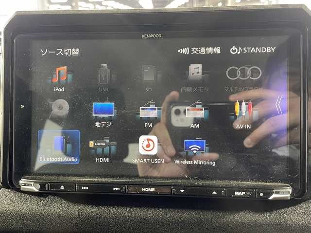 スズキ ジムニー XL 福岡県 2024(令6)年 0.9万km ジャングルグリーン ・社外SDナビ/（CD、DVD、フルセグ、Bluetooth）/・バックカメラ/・プッシュスタート/・衝突被害軽減ブレーキ/・レーンキープアシスト/・オートライト/・フォグライト/・アイドリングストップ/・ヘッドライトリベライザー/・ルーフキャリア/・ドライブレコーダー/・D/Nシートヒーター/・ETC/・背面タイヤ/・純正16インチAW