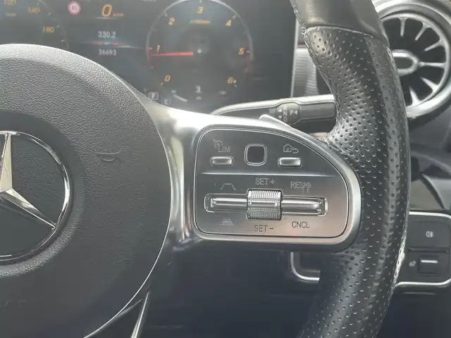 メルセデス・ベンツ Ｍ・ベンツ Ａ２００ｄ 兵庫県 2019(令1)年 3.7万km シルバー 純正メモリーナビ/Bluetooth/フルセグ/全方位カメラ/ワイヤレス充電/シートヒーター/パワーシート/レザーシート/クルーズコントロール/サンルーフ/パドルシフト/ETC2.0/純正フロアマット/純正アルミホイール/ISOFIX/スマートキー×２/エンジンスタートボタン/電動格納ミラー