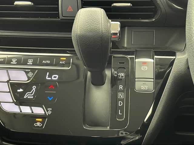 日産 デイズ HWS X プロパイロットED 千葉県 2019(令1)年 3.3万km プレミアムパープルP 純正SDナビ/フルセグテレビ/バック/フロント/サイド/全方位カメラ/CD/DVD/SD再生/Bluetooth/USB/AUX/iPod接続/ETC/前方ドライブレコーダー/LEDヘッドライト/ヘッドライトレベライザー/オートライト/オートエアコン/電動格納ウィンカーミラー/電動パーキングブレーキ/オートブレーキホールド/アイドリングストップ/プロパイロット/レーンキープアシスト/インテリジェントエマージェンシーブレーキ/前後コーナーセンサー/プッシュスタート/スマートキー/純正フロアマット/純正14インチアルミホイール