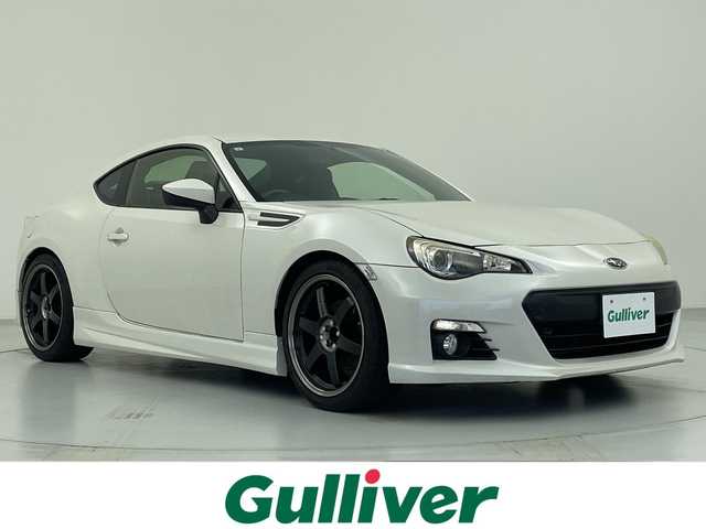スバル ＢＲＺ S 神奈川県 2013(平25)年 7.3万km サテンホワイトパール 6速MT/モデリスタエアロ（S/R）/トランクスポイラー/RAYSボルクレーシング18インチAW/柿本改4本出しマフラー/TEIN車高調/強化クラッチ/アペックスインテークパイプ/社外エアクリーナー/カロッツェリア製ナビ（AVIC-MRZ099）/・フルセグTV/・CD/DVD/・Bluetooth/・AUX/バックカメラ/キセノンヘッドライト/オートライト/本革巻きステアリング/本革巻きシフトノブ/アルミペダル/純正フロアマット/ETC