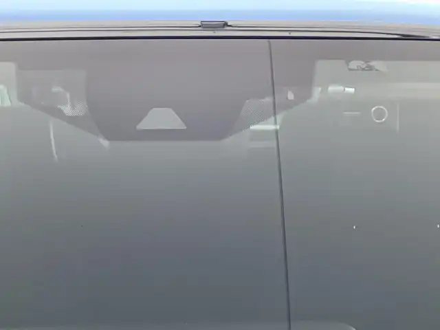 トヨタ ＭＩＲＡＩ Z エグゼクティブパッケージ 栃木県 2021(令3)年 1.3万km プレシャスホワイトパール ワンオーナー /禁煙車/パノラマルーフ/20インチWA/12.3インチディスプレイナビ/（Blu-ray/DVD/CD/SDAM/FM/USB/TV/Apple CarPlay/Android Auto/Bluetooth/Miracast）/JBLプレミアムサウンド/ETC2.0/トヨタセーフティセンス/・プリクラッシュセーフティ /・レーントレーシングアシスト/・ドライバー異常時対応システム /・レーダークルーズコントロール/・ロードサインアシスト/・アダプティブハイビームシステム/・オートマチックハイビーム/先行車発進告知機能/ブラインドスポットモニター/インテリジェントクリアランスソナー/リヤクロストラフィックオートブレーキ/パーキングサポートブレーキ/ヒルスタートアシストコントロール/トヨタチームメイト(アドバンスト パーク）/パノラミックビューモニター/デジタルインナーミラー/カラーヘッドアップディスプレイ /オートLEDヘッドライト/本革シート/全席パワーシート /全席シートヒーター/ベンチレーション/ハンドルヒーター/置くだけ充電/マルチカラーイルミネーション/スマートキー×2/カードキー/寒冷地仕様/保証書/取扱説明書