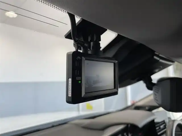 トヨタ ＭＩＲＡＩ Z エグゼクティブパッケージ 栃木県 2021(令3)年 1.3万km プレシャスホワイトパール ワンオーナー /禁煙車/パノラマルーフ/20インチWA/12.3インチディスプレイナビ/（Blu-ray/DVD/CD/SDAM/FM/USB/TV/Apple CarPlay/Android Auto/Bluetooth/Miracast）/JBLプレミアムサウンド/ETC2.0/トヨタセーフティセンス/・プリクラッシュセーフティ /・レーントレーシングアシスト/・ドライバー異常時対応システム /・レーダークルーズコントロール/・ロードサインアシスト/・アダプティブハイビームシステム/・オートマチックハイビーム/先行車発進告知機能/ブラインドスポットモニター/インテリジェントクリアランスソナー/リヤクロストラフィックオートブレーキ/パーキングサポートブレーキ/ヒルスタートアシストコントロール/トヨタチームメイト(アドバンスト パーク）/パノラミックビューモニター/デジタルインナーミラー/カラーヘッドアップディスプレイ /オートLEDヘッドライト/本革シート/全席パワーシート /全席シートヒーター/ベンチレーション/ハンドルヒーター/置くだけ充電/マルチカラーイルミネーション/スマートキー×2/カードキー/寒冷地仕様/保証書/取扱説明書