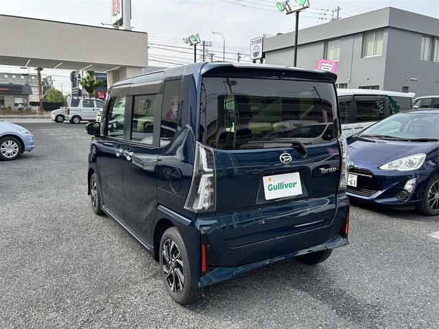 ダイハツ タント カスタム X 大阪府 2023(令5)年 0.2万km レーザーブルークリスタルシャイン スマートアシスト/・衝突回避支援ブレーキ機能(対車両・対歩行者［昼夜］）/・衝突警報機能(対車両・対歩行者［昼夜］)/・ブレーキ制御付誤発進抑制機能(前方・後方)/・車線逸脱抑制制御機能/・車線逸脱警報機能/・路側逸脱警報機能/・ふらつき警報/・先行車発進お知らせ機能/・標識認識機能（進入禁止/最高速度/一時停止)/・AHB(オートハイビーム)/・ADB(アダプティブドライビングビーム)/・サイドビューランプ/ダイハツ純正ナビ/・CD/DVD/・Bluetooth/・バックカメラ/・ステアリングスイッチ（オーディオ操作用/ハンズフリー通話用）/ダイハツ純正14インチアルミホイール/クルーズコントロール/両側パワースライドドア/LEDヘッドライト/前席シートヒーター/ビルトインETC/アイドリングストップ/純正マット/ワンオーナー/新車保証書/取扱説明書