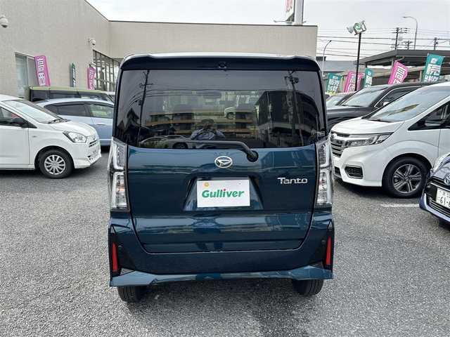ダイハツ タント カスタム X 大阪府 2023(令5)年 0.2万km レーザーブルークリスタルシャイン スマートアシスト/・衝突回避支援ブレーキ機能(対車両・対歩行者［昼夜］）/・衝突警報機能(対車両・対歩行者［昼夜］)/・ブレーキ制御付誤発進抑制機能(前方・後方)/・車線逸脱抑制制御機能/・車線逸脱警報機能/・路側逸脱警報機能/・ふらつき警報/・先行車発進お知らせ機能/・標識認識機能（進入禁止/最高速度/一時停止)/・AHB(オートハイビーム)/・ADB(アダプティブドライビングビーム)/・サイドビューランプ/ダイハツ純正ナビ/・CD/DVD/・Bluetooth/・バックカメラ/・ステアリングスイッチ（オーディオ操作用/ハンズフリー通話用）/ダイハツ純正14インチアルミホイール/クルーズコントロール/両側パワースライドドア/LEDヘッドライト/前席シートヒーター/ビルトインETC/アイドリングストップ/純正マット/ワンオーナー/新車保証書/取扱説明書