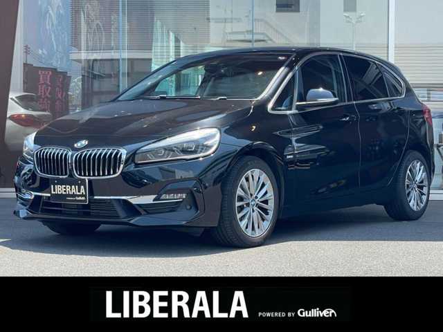 ＢＭＷ ２１８ｄ アクティブツアラー ラグジュアリー 鹿児島県 2018(平30)年 2.4万km サファイアブラックP 黒レザーシート/ヘッドアップディスプレイ/純正HDDナビ/バックカメラ/アイドリングストップ/アクティブクルーズコントロール/プッシュスタート/パワーバックドア/ETC