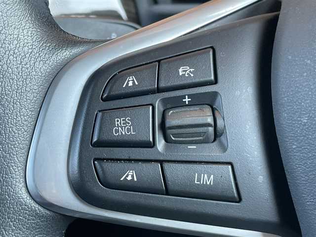 ＢＭＷ ２１８ｄ アクティブツアラー ラグジュアリー 鹿児島県 2018(平30)年 2.4万km サファイアブラックP 黒レザーシート/ヘッドアップディスプレイ/純正HDDナビ/バックカメラ/アイドリングストップ/アクティブクルーズコントロール/プッシュスタート/パワーバックドア/ETC