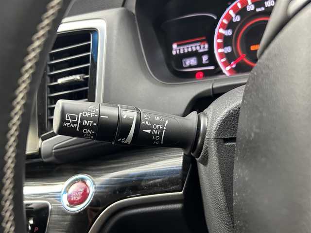 ホンダ オデッセイ アブソルート EX 愛知県 2014(平26)年 4.7万km プレミアムヴィーナスブラックP ・純正7インチナビ/・Bluetooth/・全方位カメラ/・フルセグTV/・9インチフリップダウンモニター/・衝突被害軽減システム/・横滑り防止装置/・クルーズコントロール/・オートライト/・両側パワースライドドア/・シートヒーター/・純正AW/・ETC/・プッシュスタート/・スマートキー/・スペアキー